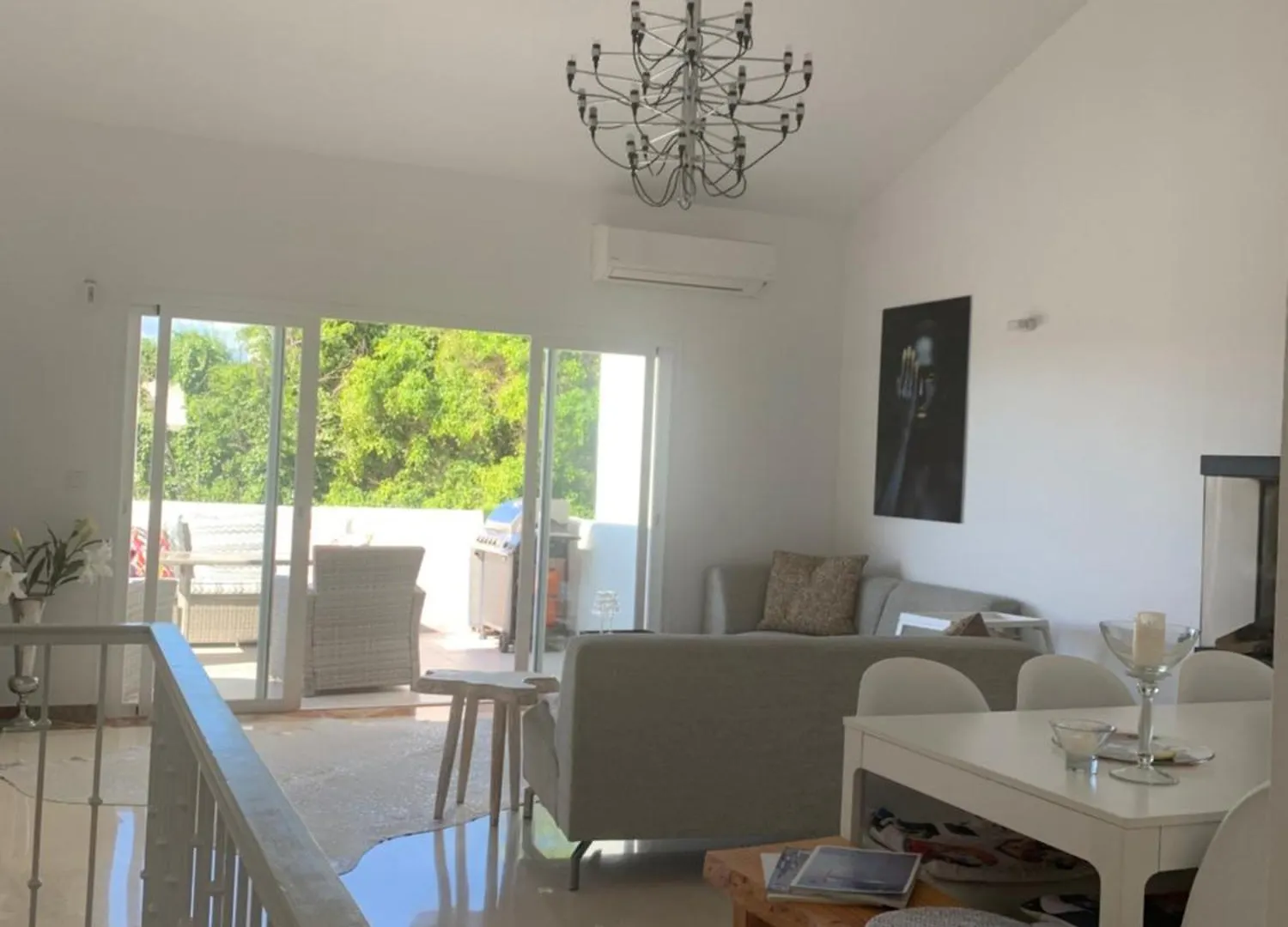 아파트 Island Deluxe , 2 Room, 100 Sqm, W-Lan, 3 Terrace, 2 Bathroom 에스테포나